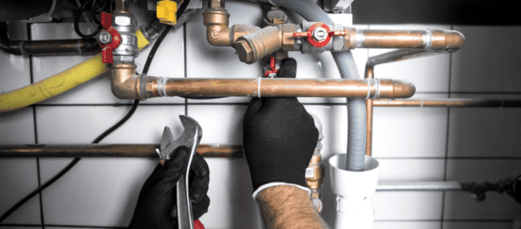 commercial plumbing contractors